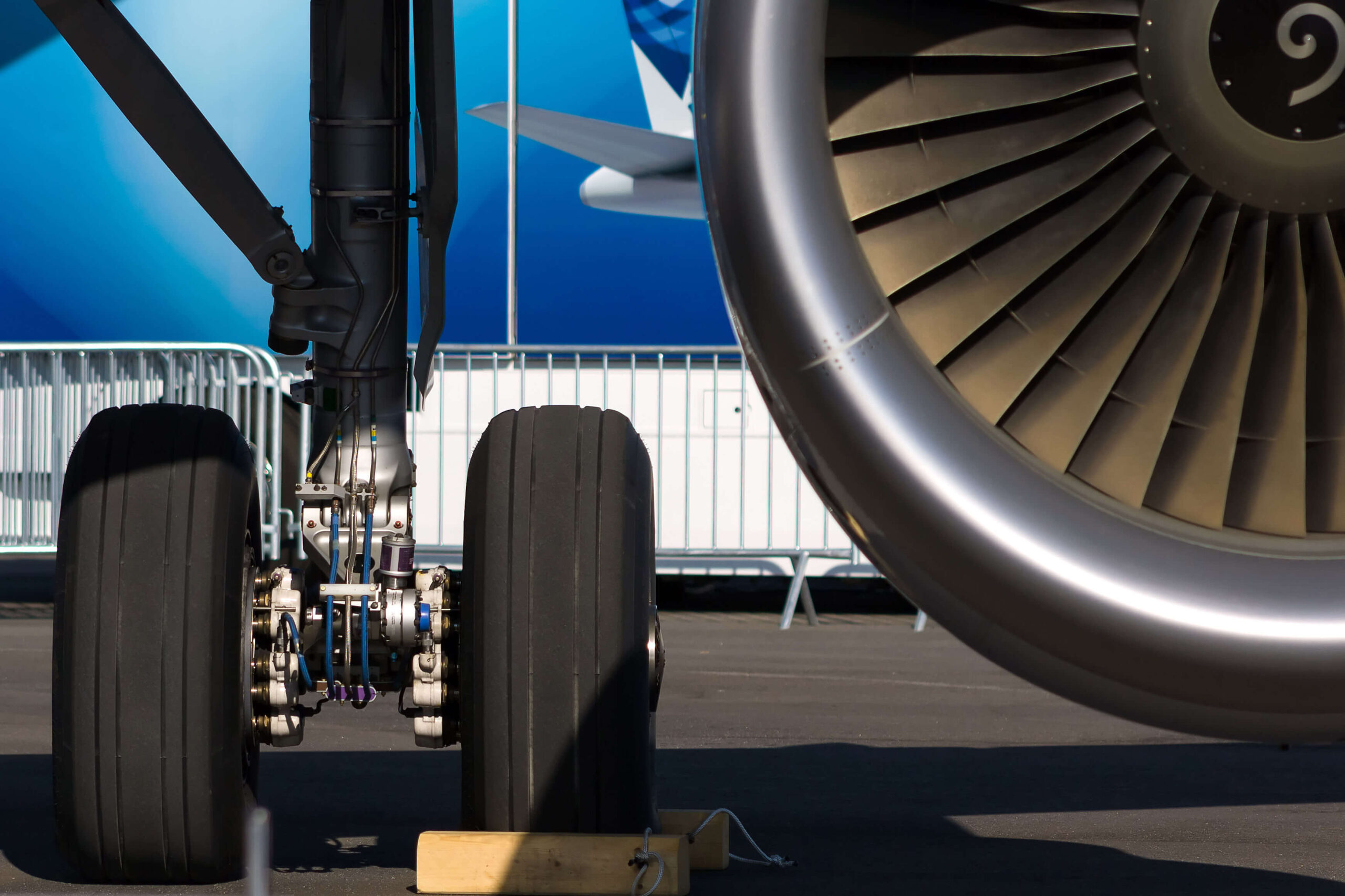 chiller and thermoregulators for the automtive industry